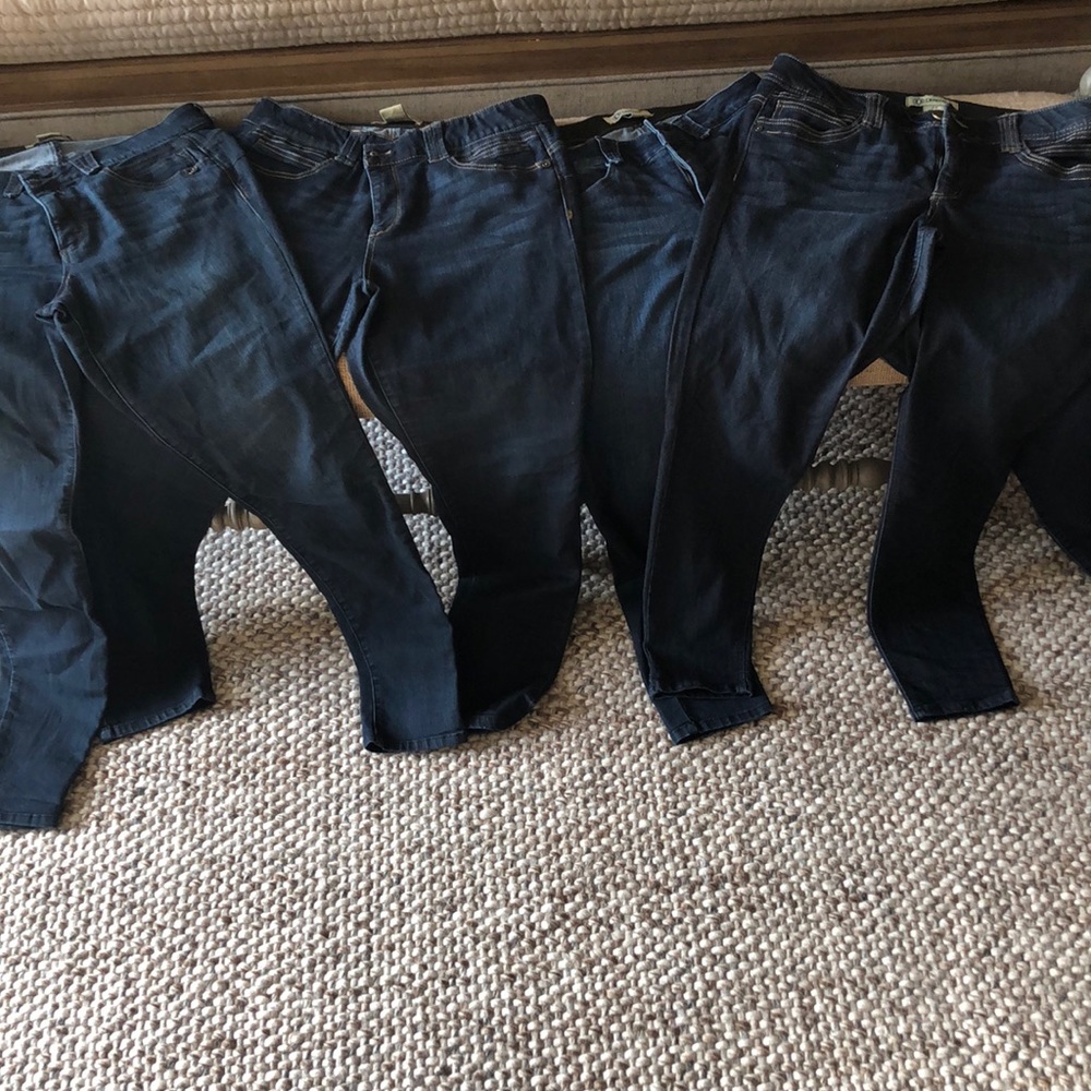 **SOLD** DUPLICATE LISTING